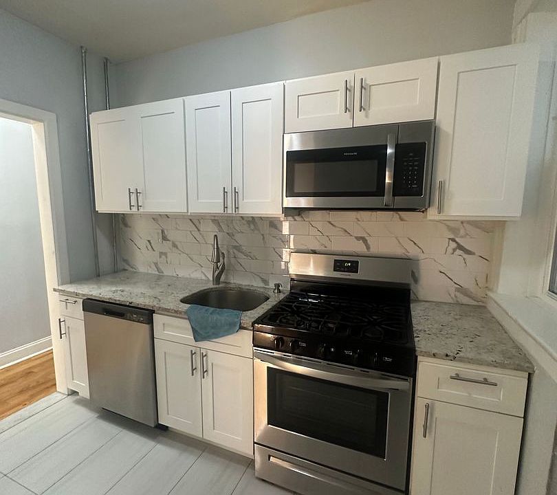 1st image of 309-311 6th St #B8