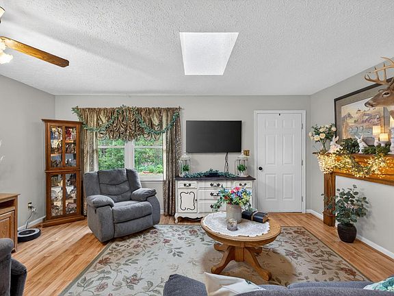 5th image of 189 Pera Rd