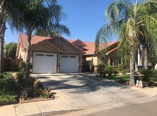 1813 E Lauren Ave, Dinuba, CA 93618
