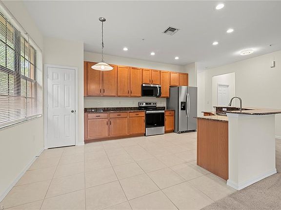 4th image of 3797 Pino Vista Way Unit 202