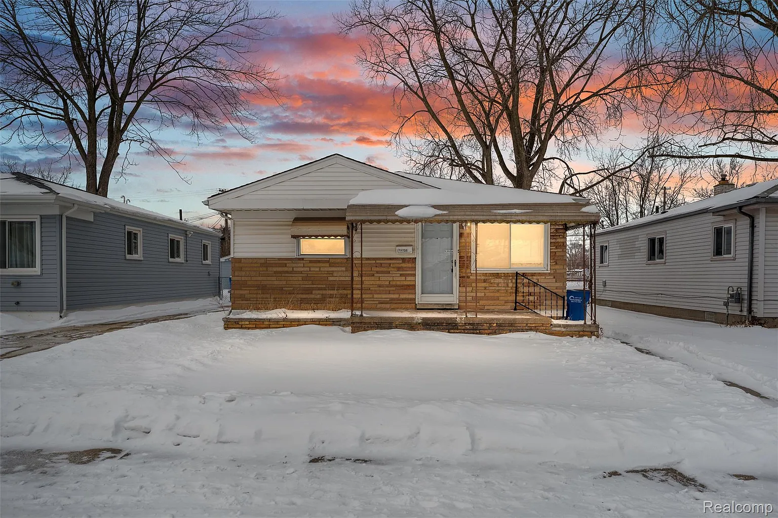 13335 Charlotte Ave photo 1