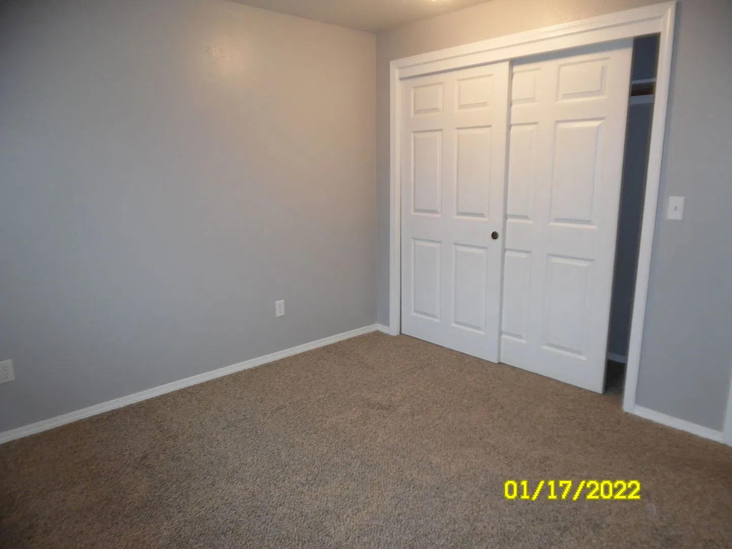 990-94 SW Oriole Street — Photo 3