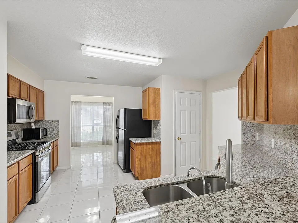 19514 Swan Valley Dr