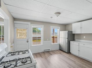 15 Cleveland St #15A, Putnam, CT 06260