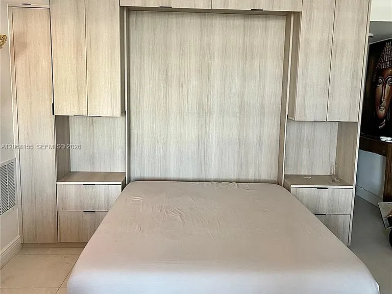 9225 Collins Ave #1407 — Photo 9