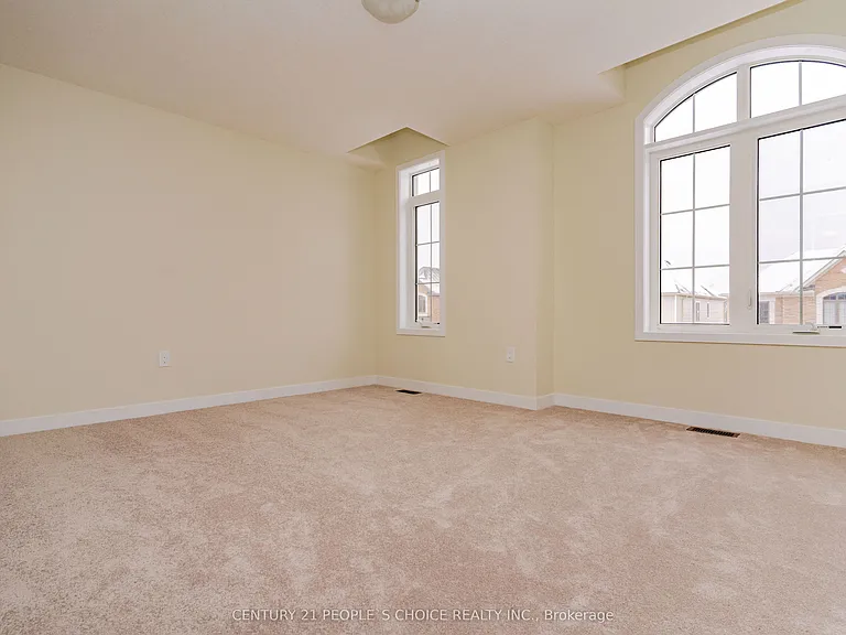 31 Garland Ave — Photo 32