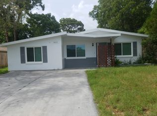 5853 Pine St, New Port Richey, FL 34652