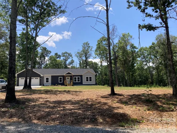 159 Evenfall Ln, Columbus, NC 28722