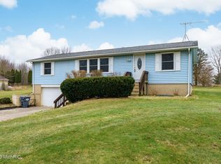 57480 36 1/2 St, Paw Paw, MI 49079