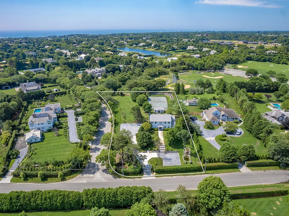 131 Flying Point Rd