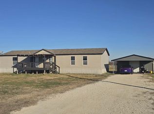 1381 Hackleman Rd, Whitesboro, TX 76273