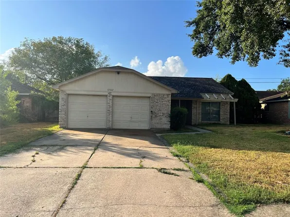 12822 Stillington Dr, Houston, TX 77015