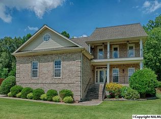 104 Karissa Pointe Cir, Huntsville, AL 35811