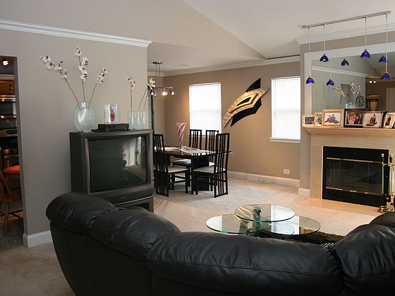4th image of 202 Dublin Ln Unit Z2