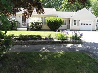 18 Clinton St, Portland, ME 04103