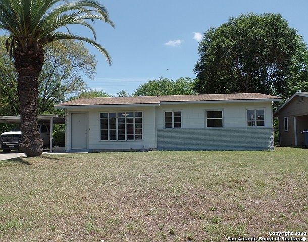 1st image of 126 Eastwood Dr