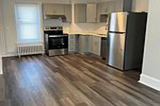 727 W Main St #2 — Photo 3