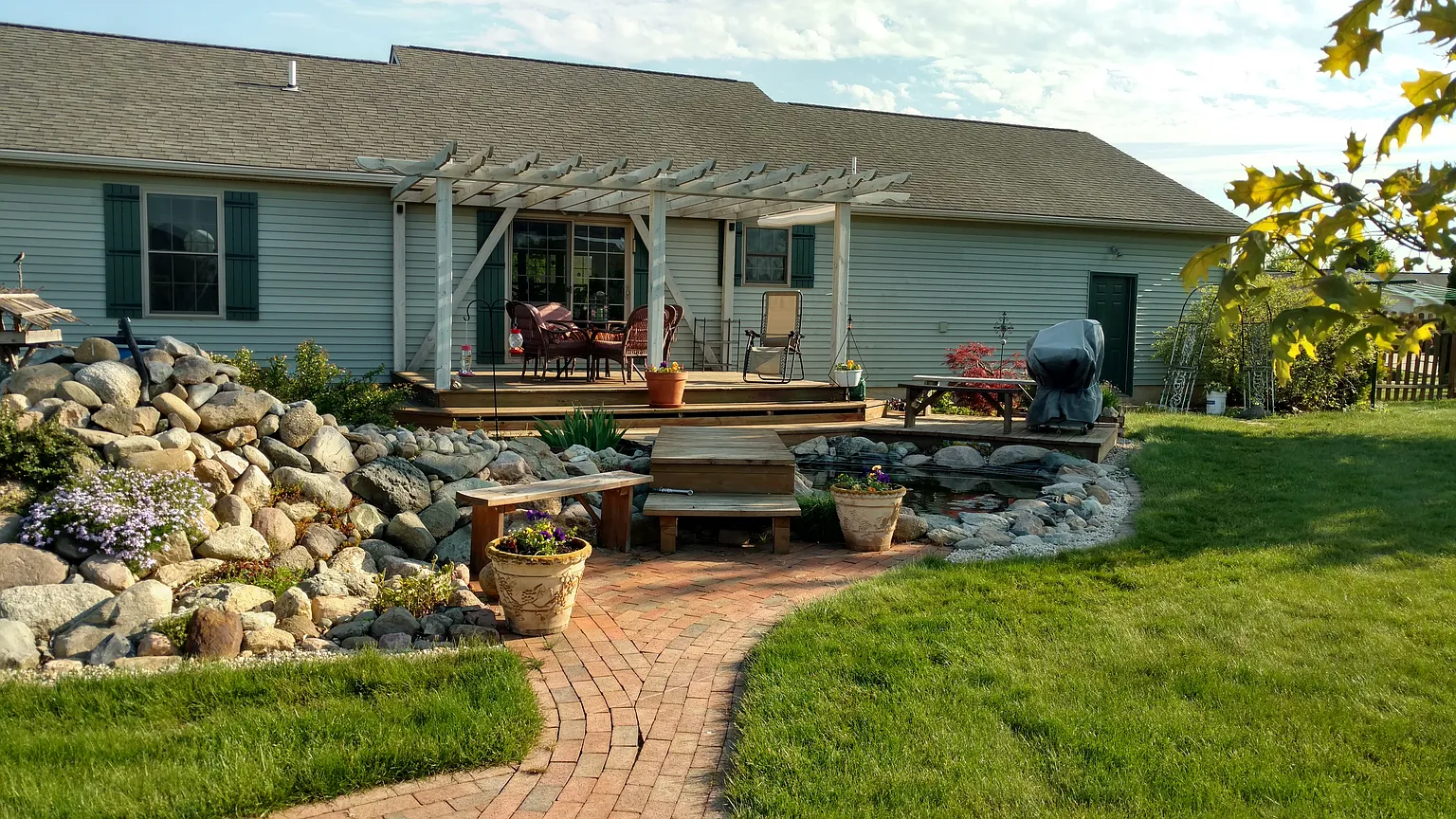 10590 Oriole Ln photo 1