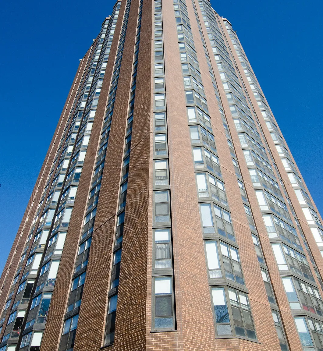 Kenmore Plaza — Photo 3