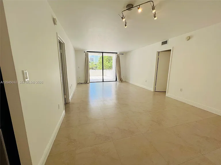 2333 Brickell Ave #210 — Photo 3