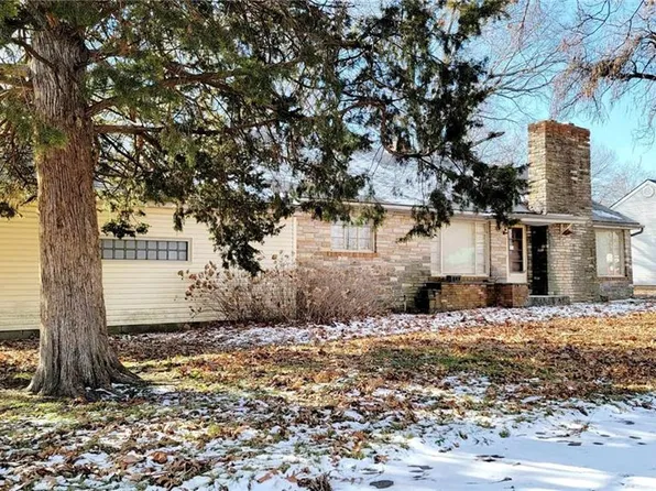 410 E Park St, Pleasanton, KS 66075