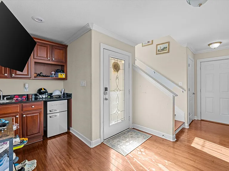 9512 14th Bay St — Photo 15