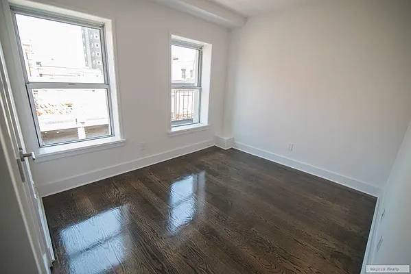 Rented by Magnum Realty Holdings, LLC | media 23