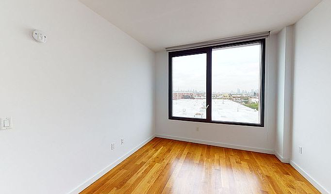 1st image of 54 Noll St APT 519