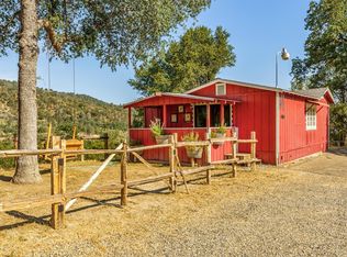 41563 River Falls Rd, Oakhurst, CA 93644
