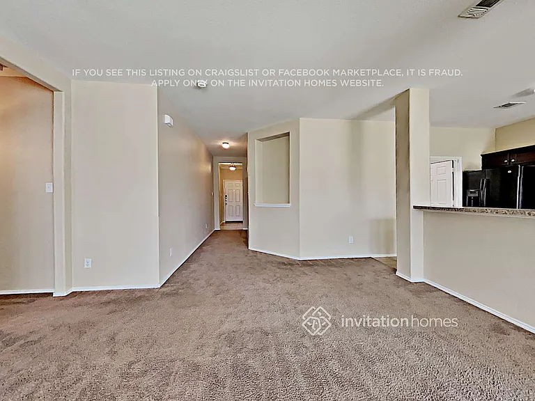 12325 Hunters Crossing Ln — Photo 3