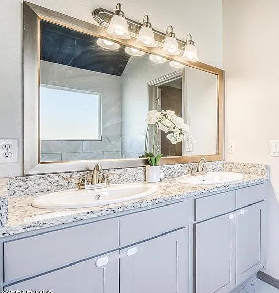 329 Samuel Vista St — Photo 13