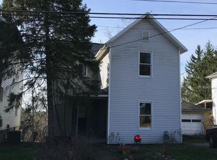 27 2nd St, Athens, OH 45701