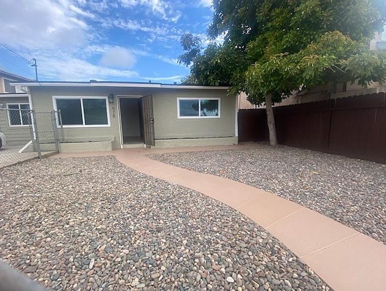 2nd image of 978 Calla Ave #978