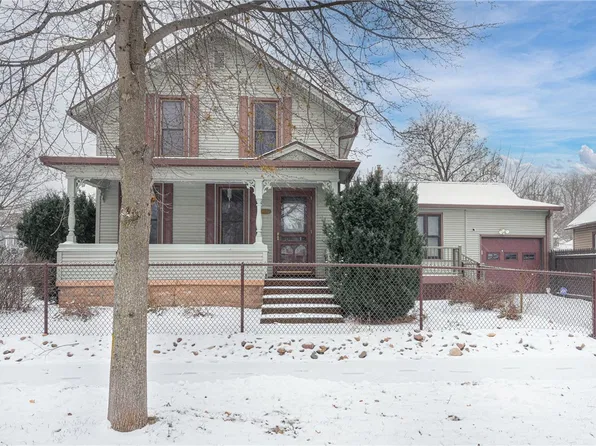 717 Gray Street, Eau Claire, WI 54701