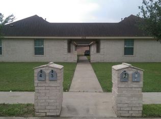 825 W Bronze Dr, Pharr, TX 78577