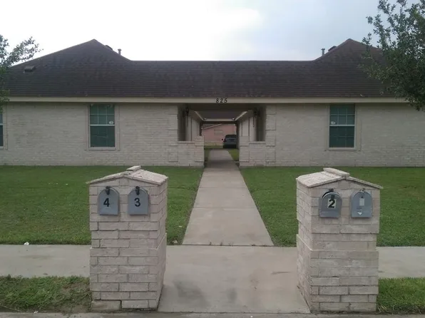 825 W Bronze Dr, Pharr, TX 78577