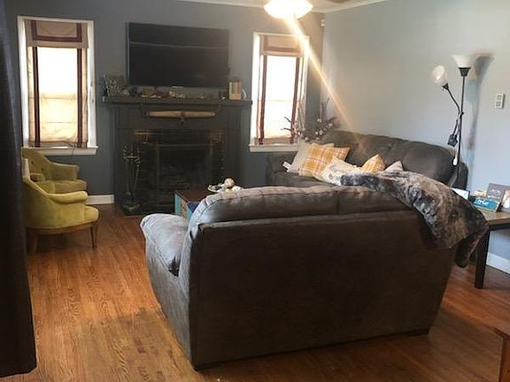 4th image of 1221 S New Haven Ave