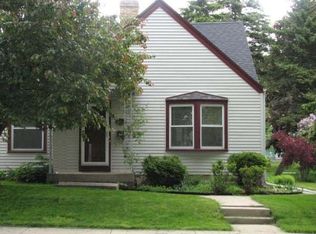 3918 S 58th St, Milwaukee, WI 53220