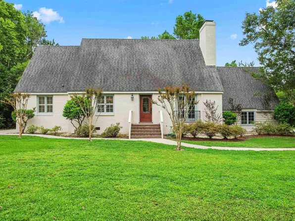 966 Waterway Ln., Myrtle Beach, SC 29572