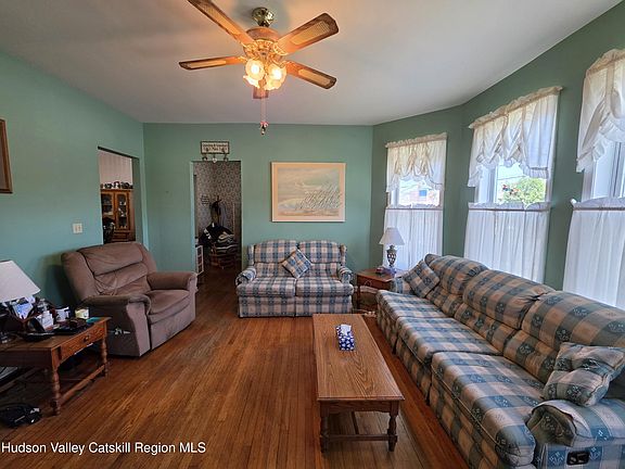 5th image of 83 Green Street