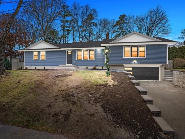 13 Bowdoin Dr, Milford, MA 01757