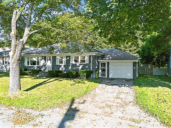 2nd image of 28 Arkwright Avenue