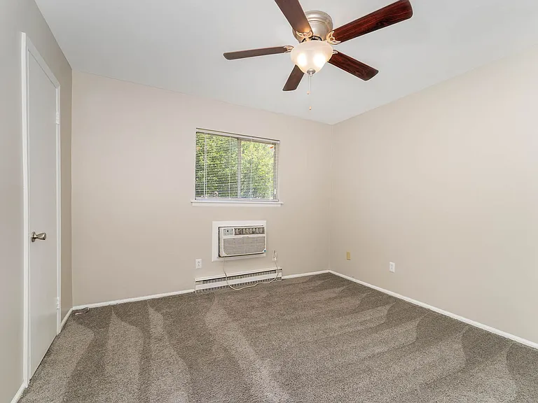 The Heights Townhomes — Photo 16