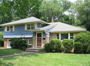 3 Riverview Dr W, Montclair, NJ 07043