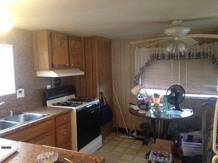 4th image of 3913 Castro Valley Blvd Spc 65