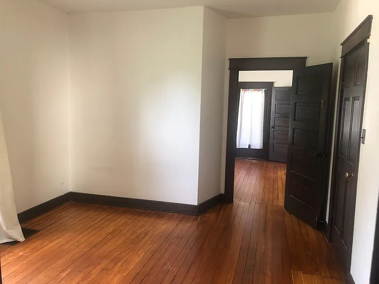 414 S Lincoln St — Photo 10