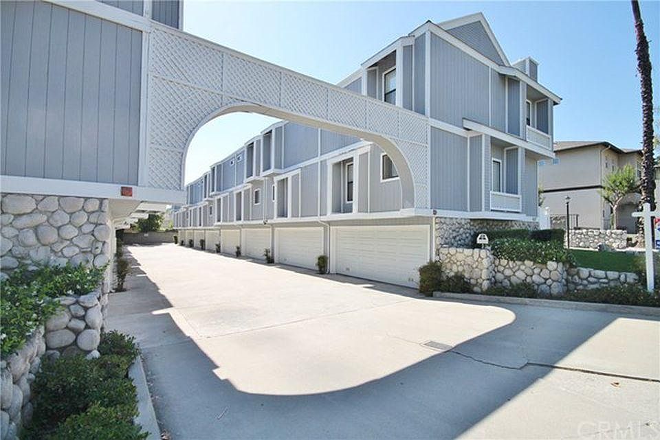 1st image of 107 S Sierra Madre Blvd Unit 4