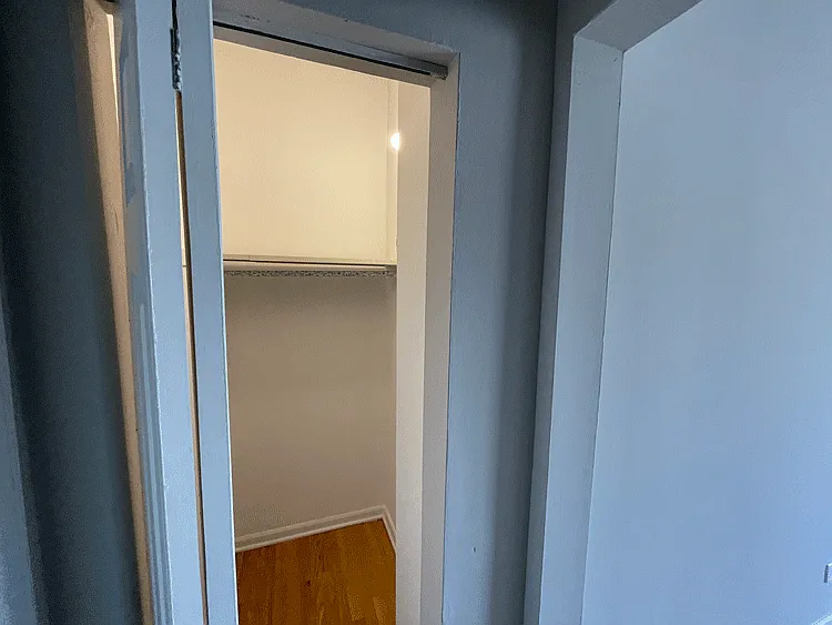 Buena Terrace - 4242 N Sheridan Rd — Photo 26