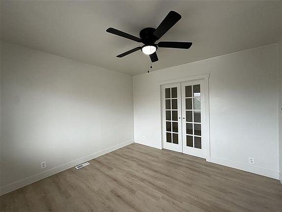 3rd image of 1340 S 200 E APT 11