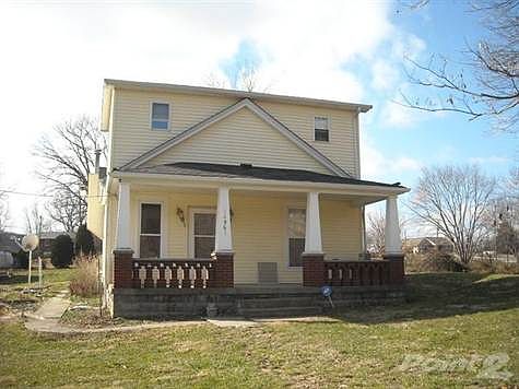 <MARQUEE><B><FONT COLOR=RED><FONT SIZE=+1>SPACE AND COMFORT AT THIS CHARMING COUNTRY HOME SITUATED ON NEARLY 3/4 ACRE LOT!</B></FONT COLOR></MARQUEE></FONT SIZE>